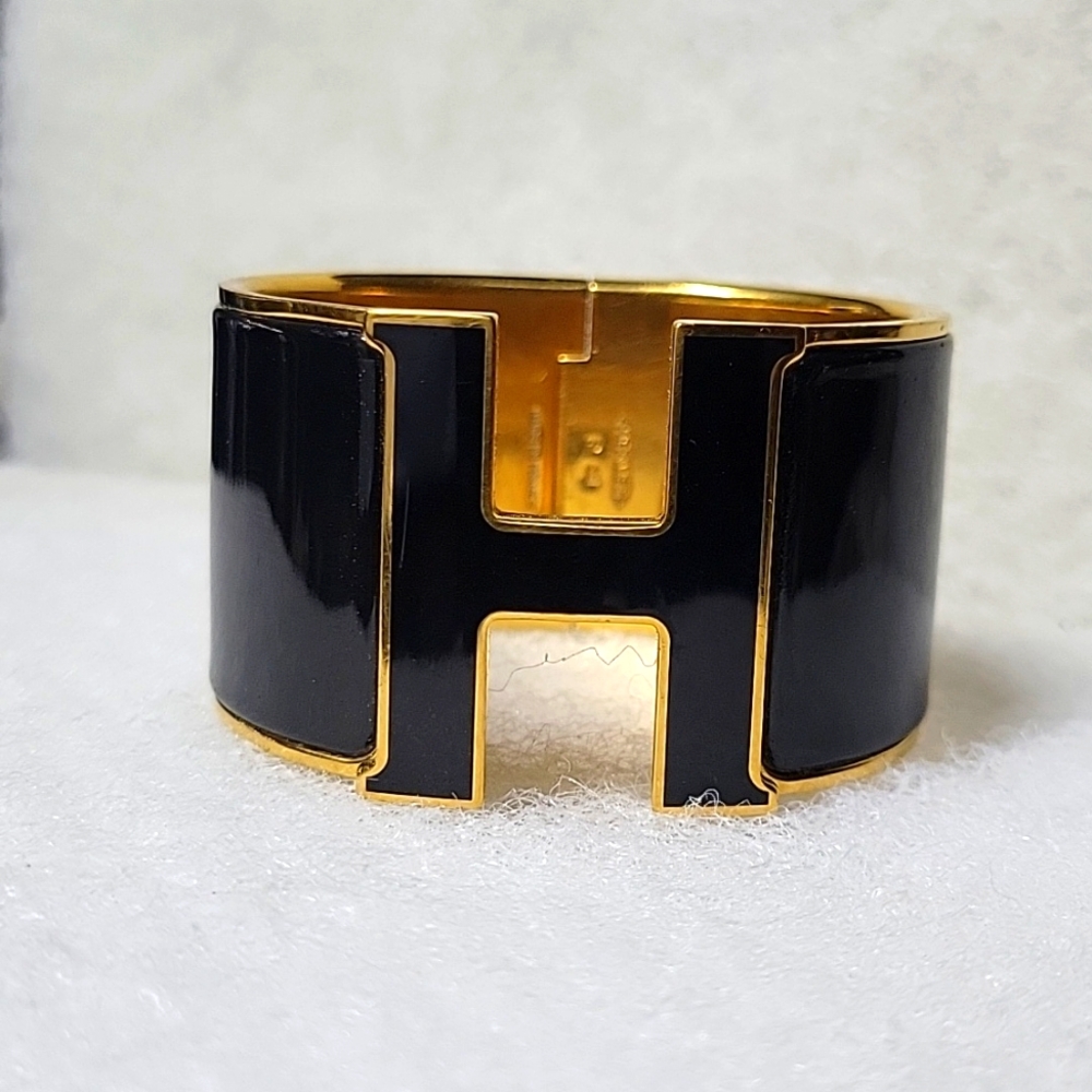 Hermès Clic Clac H Bracelet - Size: 6.3"(circumference) 0.79"(width)H300001F01PM